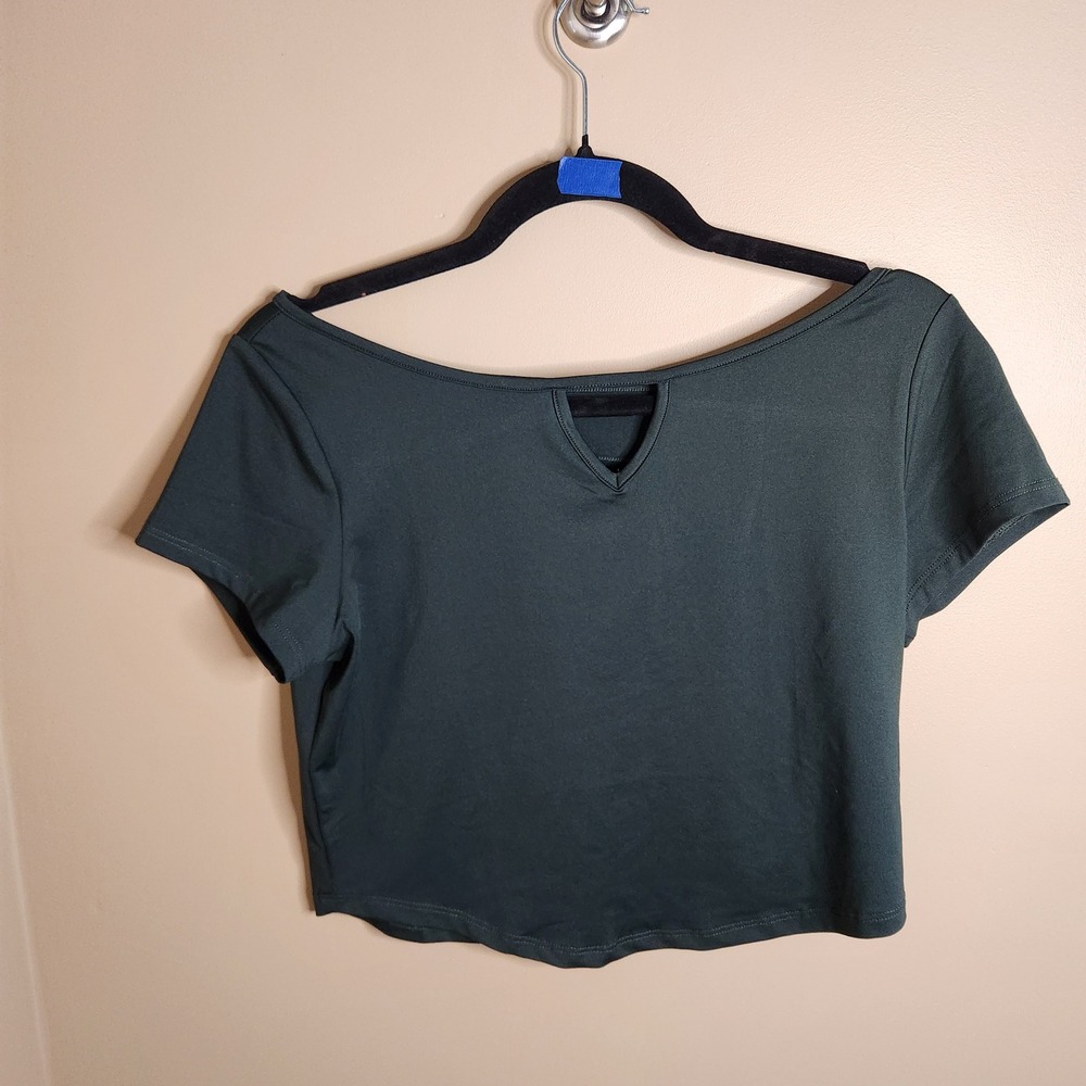 Buffbunny Collection Women Small Dark Green Open Back Keyhole Crop Top NWT